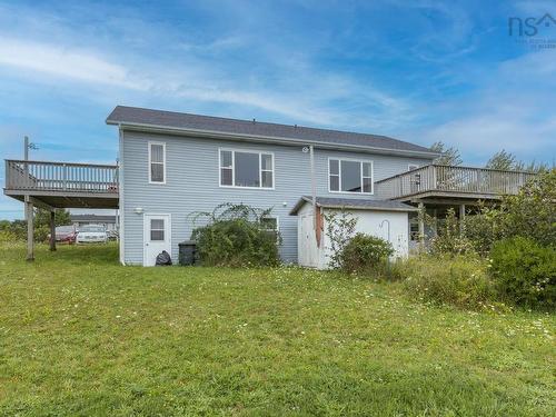 42-44 Bellmont Avenue, North Chegoggin, NS 