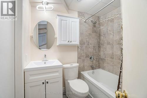 1 - 94 Trinity Street, Toronto, ON - Indoor Photo Showing Bathroom