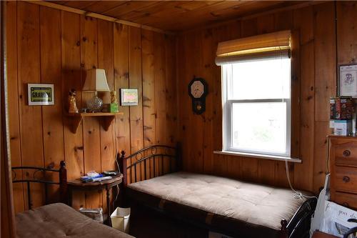 3 Horseshoe Bay Road, Dunnville, ON - Indoor Photo Showing Bedroom