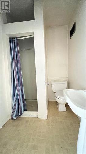 40650 Highway 17 Highway, Stonecliffe, ON - Indoor Photo Showing Bathroom