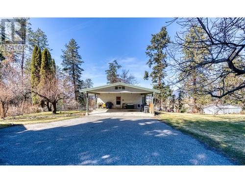 4150 Hughes Road, Kelowna, BC - Outdoor