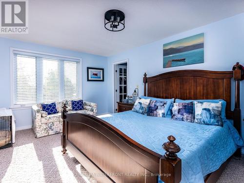 24 Cedar Dale Dr, Kawartha Lakes, ON - Indoor Photo Showing Bedroom