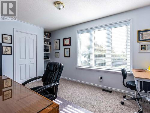 24 Cedar Dale Dr, Kawartha Lakes, ON - Indoor Photo Showing Office