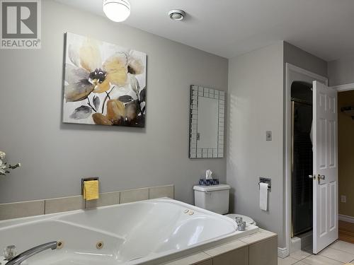 66A Bennett Drive, Gander, NL - Indoor Photo Showing Bathroom