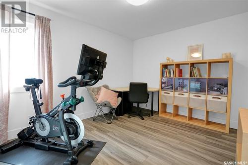 1037 Maplewood Drive, Moose Jaw, SK - Indoor Photo Showing Gym Room