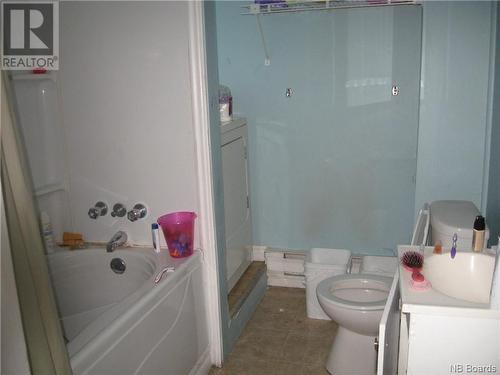 317 King Street, Saint John, NB - Indoor Photo Showing Bathroom