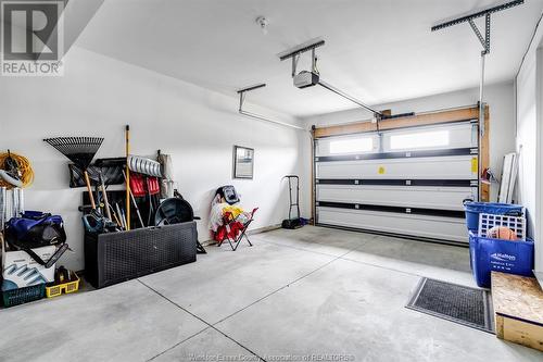 126 Lane Street, Essex, ON - Indoor Photo Showing Garage