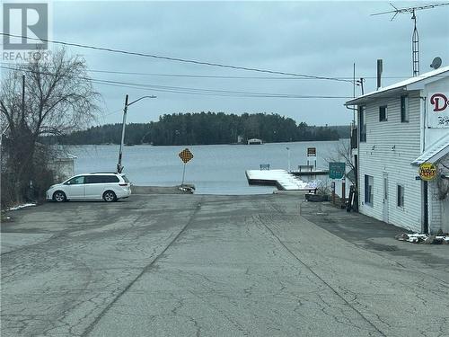 Free public boat launch straight down CR40 - 58 County Road 40 Road, Athens, ON 