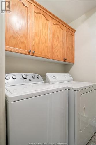 42 Firmin Cres, Dieppe, NB - Indoor Photo Showing Laundry Room