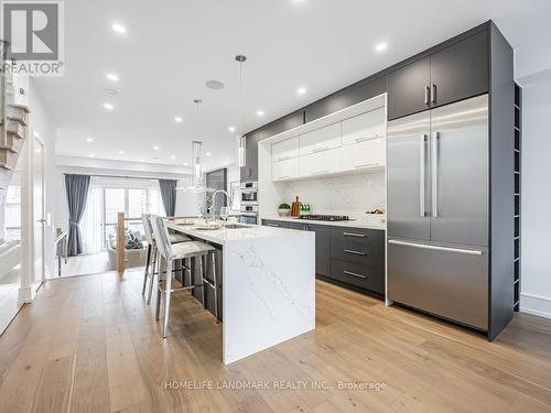 196 Audrey Avenue, Toronto (Birchcliffe-Cliffside), ON - Indoor Photo Showing Kitchen With Upgraded Kitchen