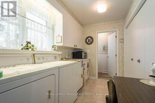 9 Parkview Heights, Quinte West, ON - Indoor Photo Showing Laundry Room