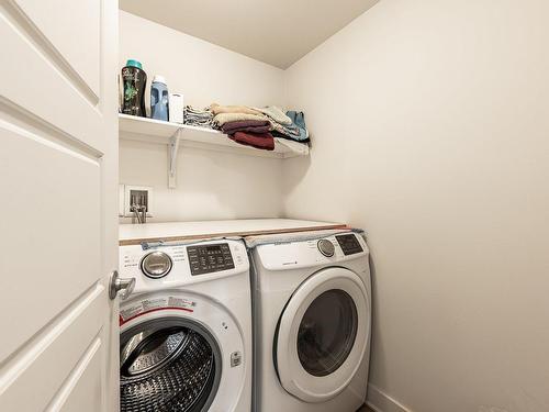 Laundry room - 16840 Av. Du Caddy, Saint-Hyacinthe, QC - Indoor Photo Showing Laundry Room