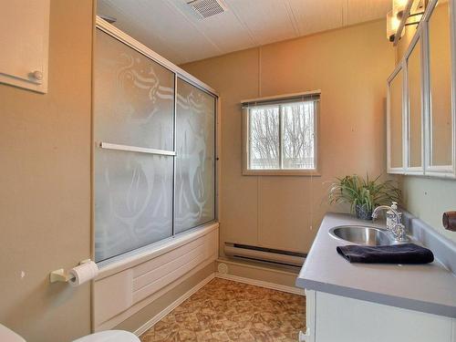 Bathroom - 1012 Rue Du Nickel, Val-D'Or, QC - Indoor Photo Showing Bathroom