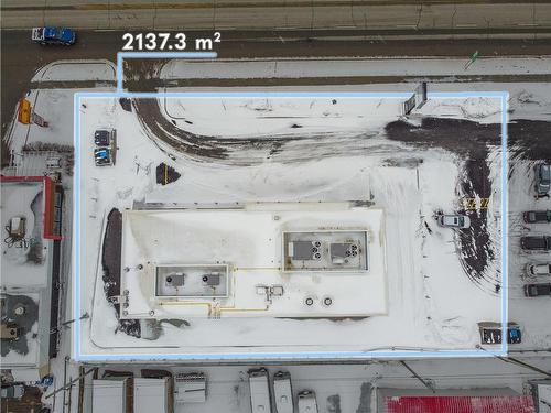 Aerial photo - 112  - 136 Boul. Frontenac O., Thetford Mines, QC - Indoor Photo Showing Garage