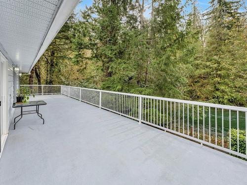 7996 Greendale Rd, Lake Cowichan, BC - Outdoor With Exterior