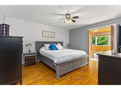 774311 Highway 10, Grey Highlands, ON - Indoor Photo Showing Bedroom