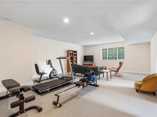 4373 Wildflower Lane, Saanich, BC - Indoor Photo Showing Gym Room