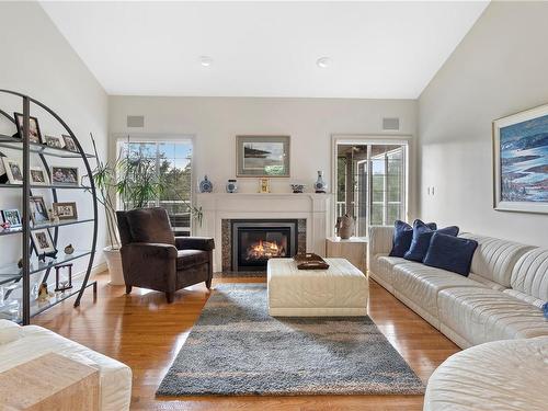 4373 Wildflower Lane, Saanich, BC - Indoor Photo Showing Living Room With Fireplace