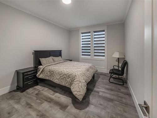 6118 Cottam Rd, Port Alberni, BC - Indoor Photo Showing Bedroom