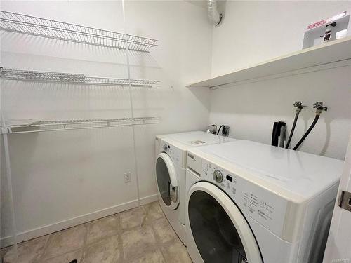 23-9130 Granville St, Port Hardy, BC - Indoor Photo Showing Laundry Room