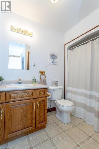 7801 Springfield Rd, Malahide, ON - Indoor Photo Showing Bathroom