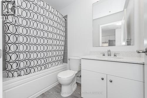 413 - 255 Northfield Drive E, Waterloo, ON - Indoor Photo Showing Bathroom