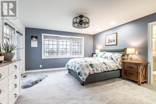 61 Homewood Park Rd, Kawartha Lakes, ON - Indoor Photo Showing Bedroom
