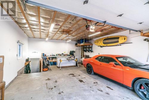 61 Homewood Park Rd, Kawartha Lakes, ON - Indoor Photo Showing Garage