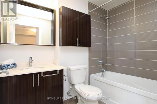 #1207 -85 North Park Rd, Vaughan, ON - Indoor Photo Showing Bathroom