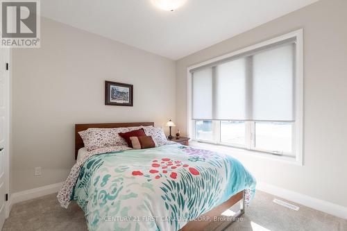 116 Lila St, Dutton/Dunwich, ON - Indoor Photo Showing Bedroom