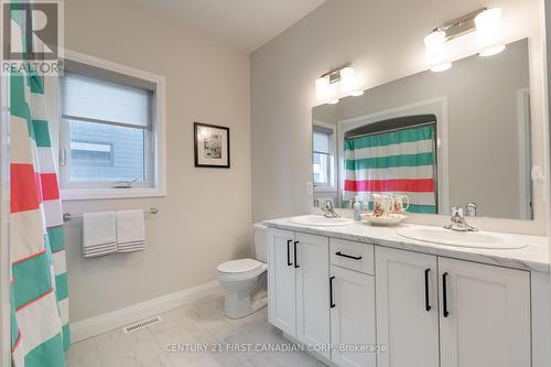 116 Lila St, Dutton/Dunwich, ON - Indoor Photo Showing Bathroom