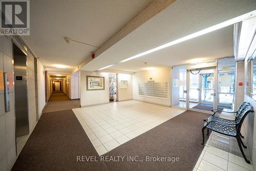 305 - 1968 Main Street W, Hamilton, ON - Indoor Photo Showing Other Room