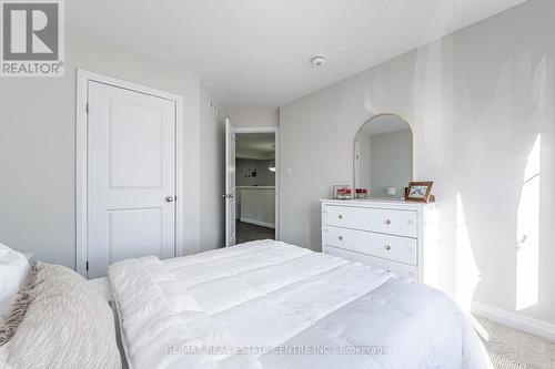 #B3 -24 Morrison Rd, Kitchener, ON - Indoor Photo Showing Bedroom