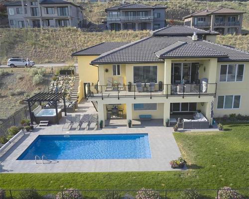 304 Silversage Bluff Lane, Vernon, BC - Outdoor With In Ground Pool