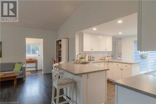 507 Third Avenue N, Sauble Beach, ON - Indoor Photo Showing Kitchen With Double Sink