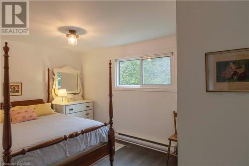 507 Third Avenue N, Sauble Beach, ON - Indoor Photo Showing Bedroom