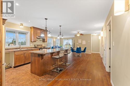 556 Water Rd, Prince Edward County, ON - Indoor Photo Showing Kitchen With Upgraded Kitchen