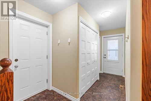 556 Water Rd, Prince Edward County, ON - Indoor Photo Showing Other Room