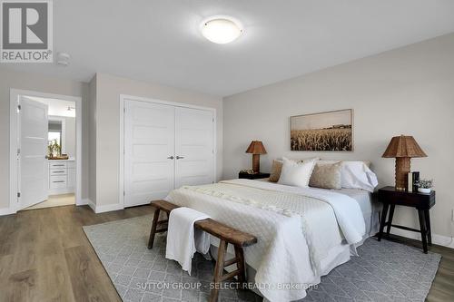 6921 Royal Magnolia Ave, London, ON - Indoor Photo Showing Bedroom