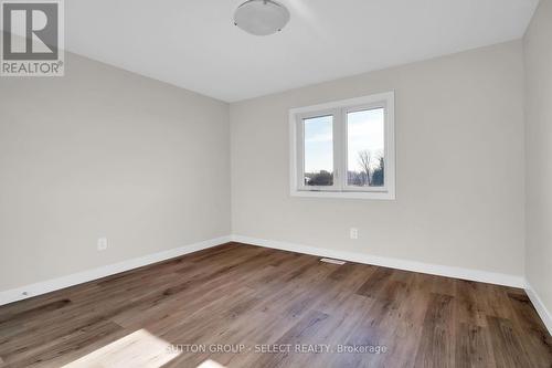 6921 Royal Magnolia Ave, London, ON - Indoor Photo Showing Other Room