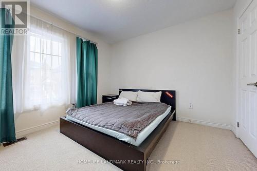 32 Hyacinth St, Markham, ON - Indoor Photo Showing Bedroom