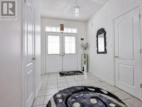 17 Pathmaster Rd, Brampton, ON - Indoor Photo Showing Other Room