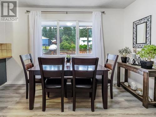112 Conrad Crescent, Williams Lake, BC - Indoor Photo Showing Dining Room