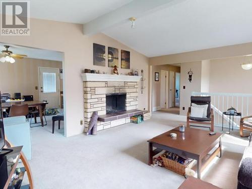 7105 Hazelton Street, Powell River, BC - Indoor Photo Showing Living Room With Fireplace