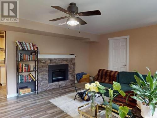 7105 Hazelton Street, Powell River, BC - Indoor Photo Showing Living Room With Fireplace