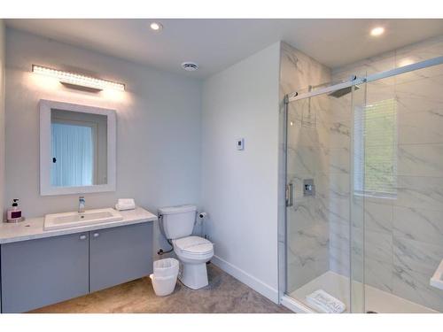 Bathroom - 150Z Rue Du Denali, La Conception, QC - Indoor Photo Showing Bathroom