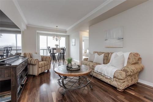4000 Creekside Drive|Unit #707, Hamilton, ON - Indoor Photo Showing Living Room With Fireplace
