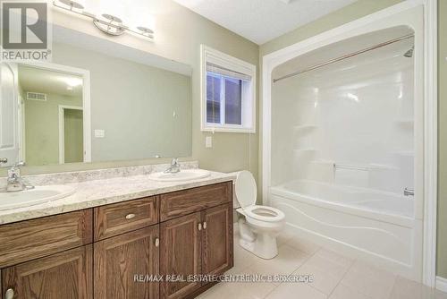 520 Sundew Drive, Waterloo, ON - Indoor Photo Showing Bathroom