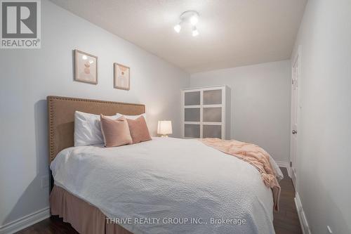 #17 -1415 Commissioners Rd, London, ON - Indoor Photo Showing Bedroom