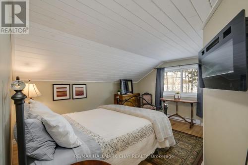 1108 Milford Bay Road, Muskoka Lakes, ON - Indoor Photo Showing Bedroom